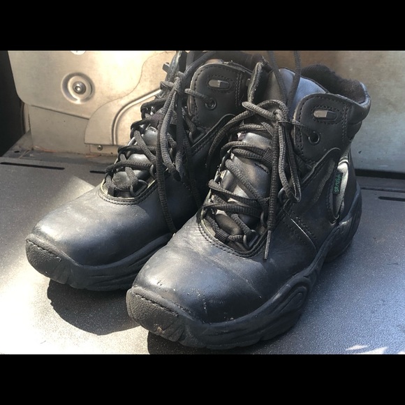 reebok black work boots